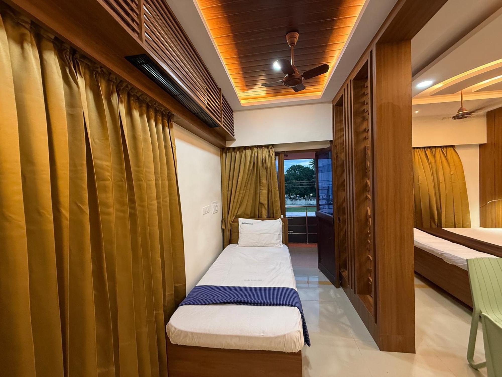Marudhan Grand Kumbakonam Exterior foto